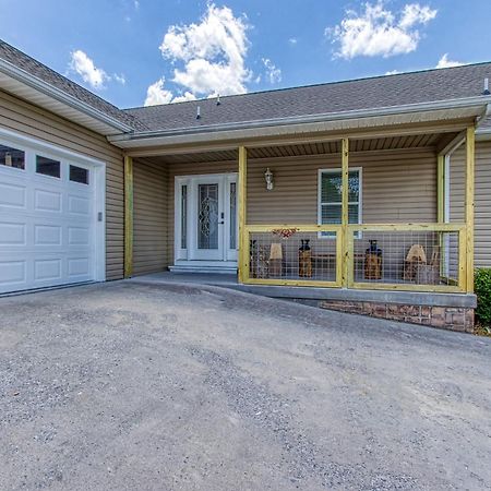 Baby Bear By Honeybearcabins Sevierville Exterior photo